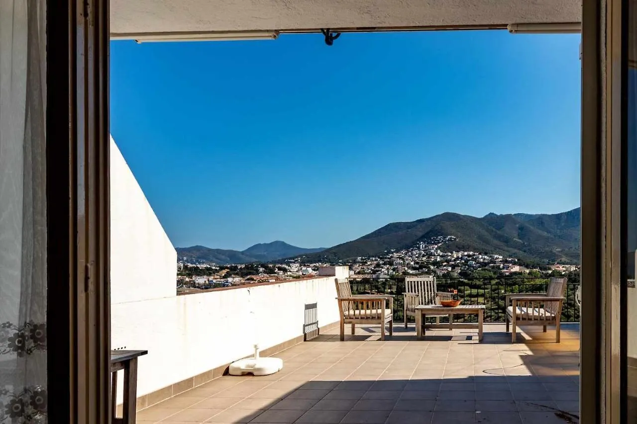 Sant Genis 19 Atico Con Terraza Y Vistas Apartment Llanca